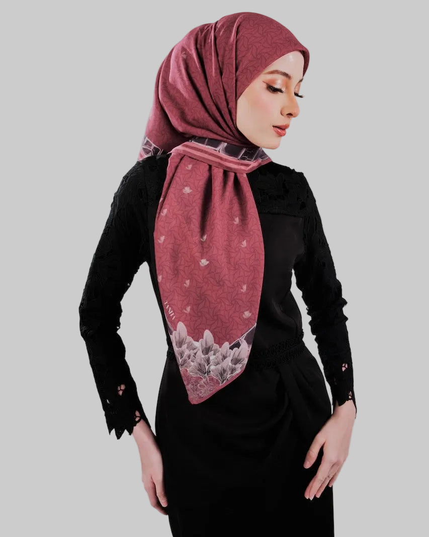 Karisma in Rosewood