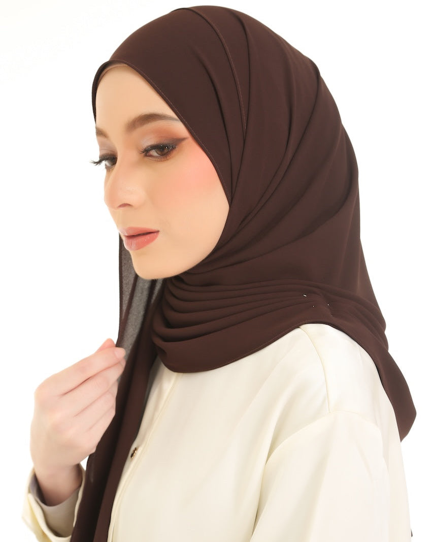 Classic Shawl in Dark Brown